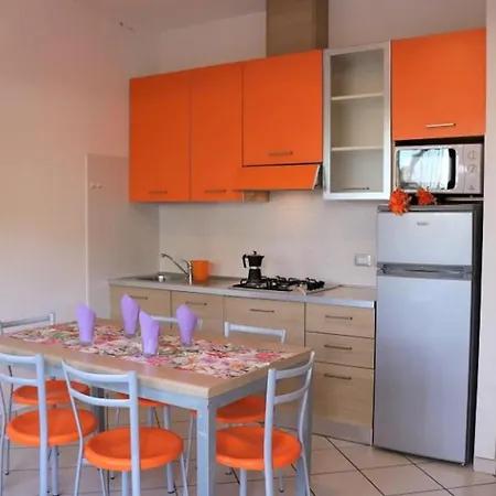 Apartamento Bright Flat Surrounded By Pools