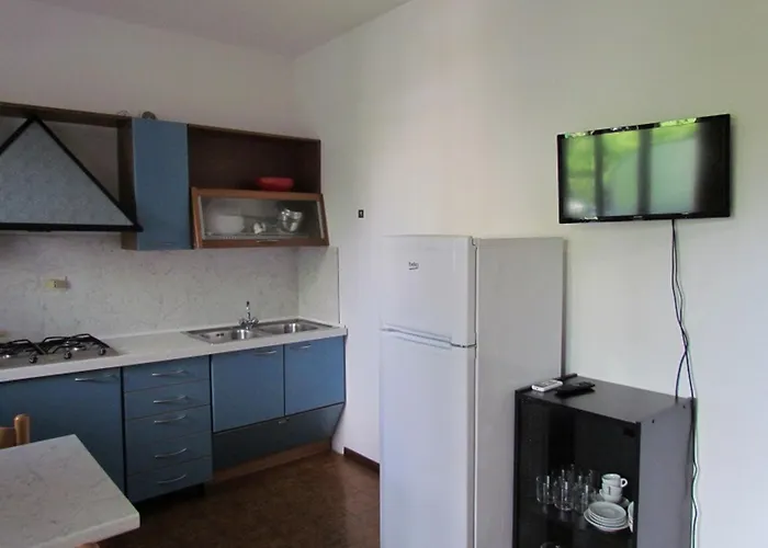 Bright Flat Surrounded By Pools Apartament